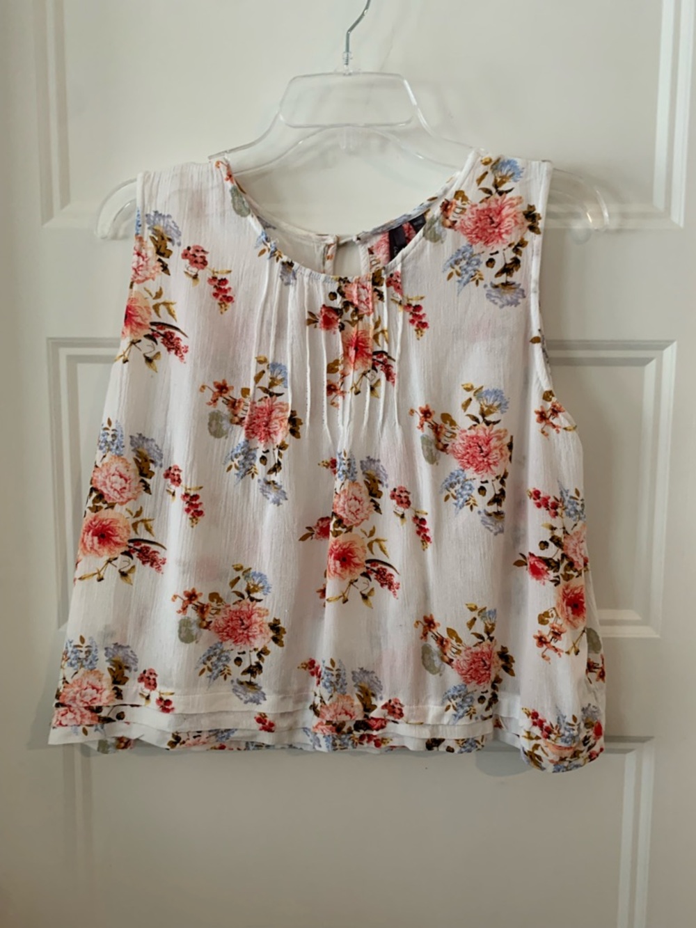 Orb.Life Women’s Floral Sleeveless Blouse - White with Pink Floral
